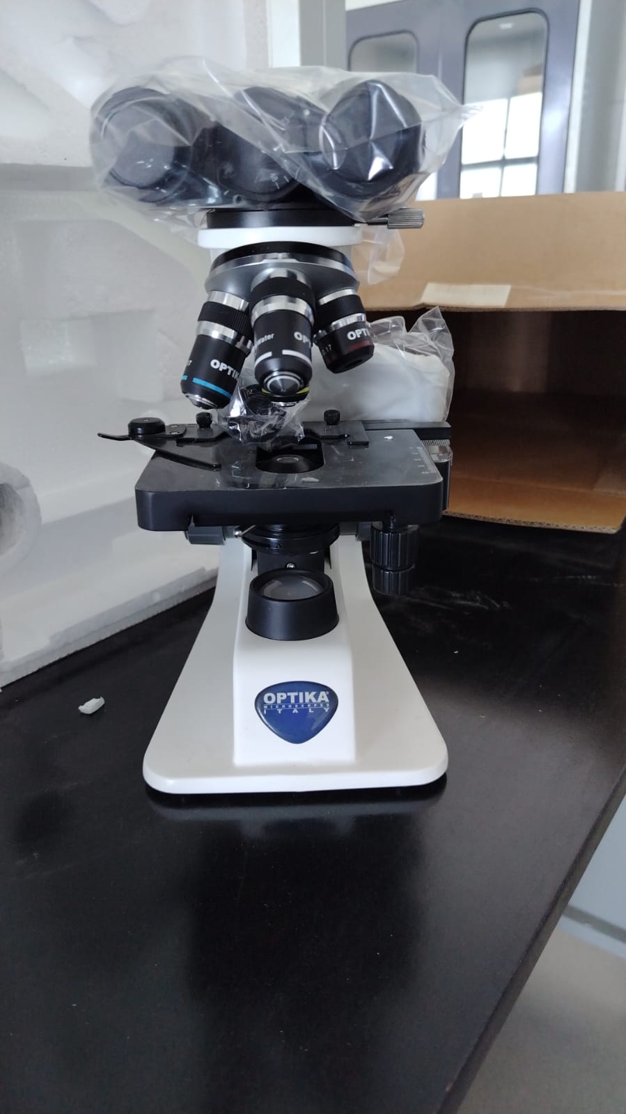 Optika miscroscope